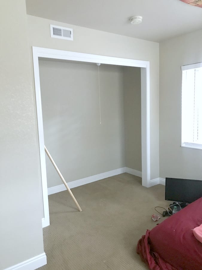 BEFORE-Teen closet makeover