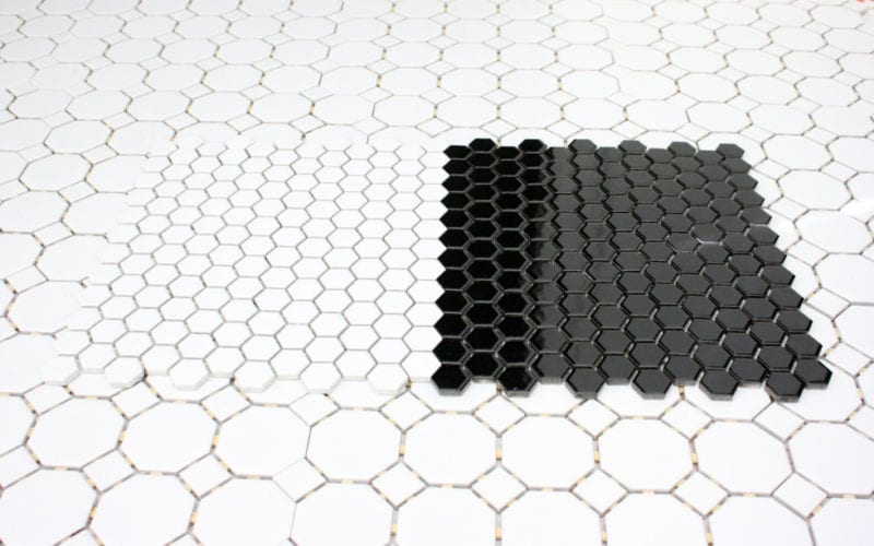 Black and white tile from Jeffrey Court. #entrywaytile #tile