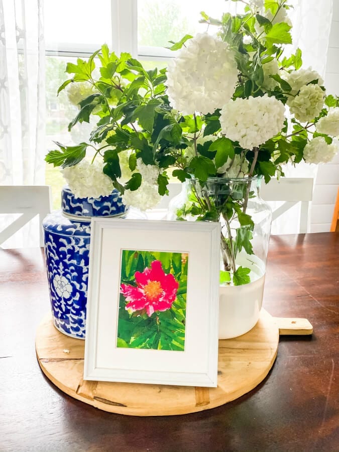 THis free peony watercolor art is perfect for creating a vibrant summer vignette!