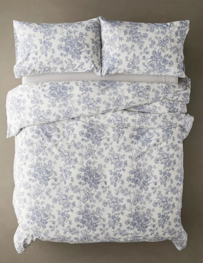 Urban Outfitters Toile Duvet