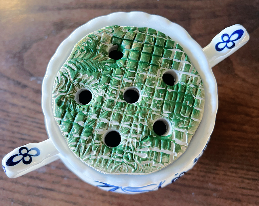 DIY flower frog with air dry clay