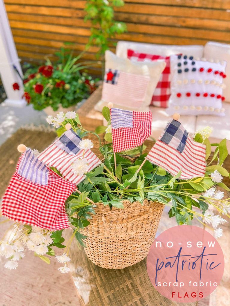 Welcome Home saturday: No Sew Patritoc Scrap Flags