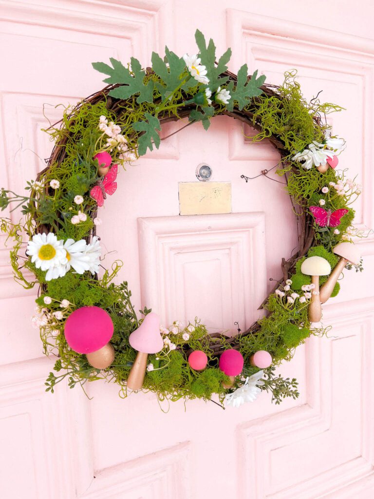 Welcome Home Saturday: Spring moss and mushroom wreath