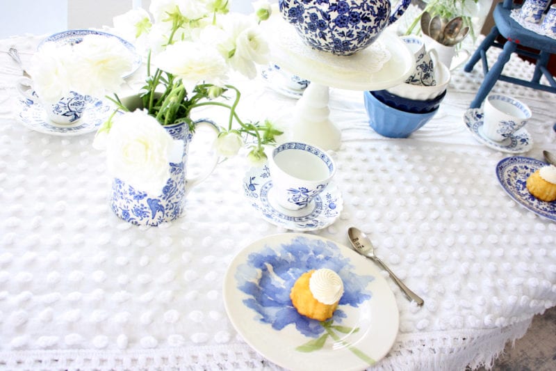 Bundt cake make for the yummiest tea party snacks and treats.