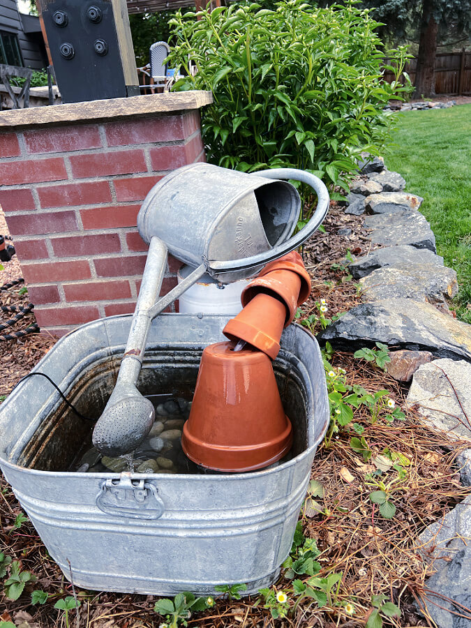 Easy DIY watering can fountain