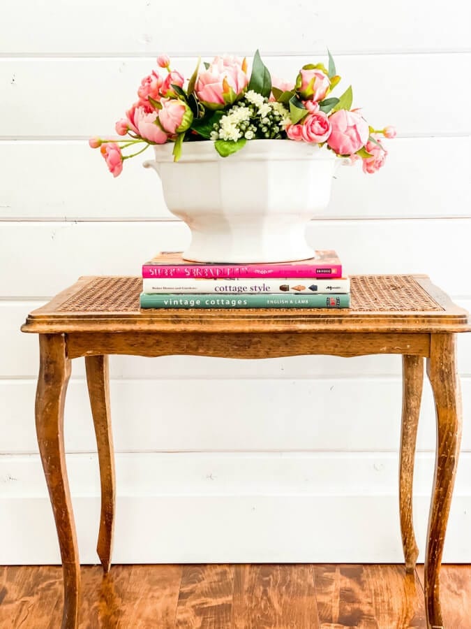 Learn how to style a faux flower arrangement!