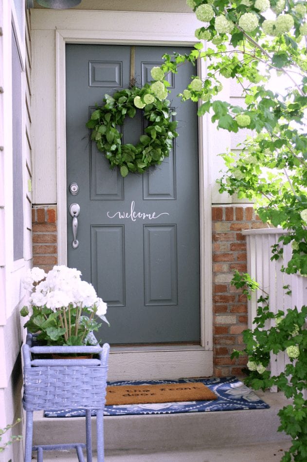 Simple Spring Porch Refresh